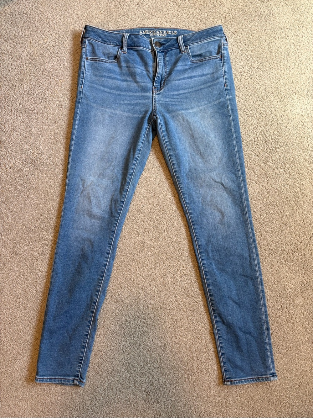 American Eagle Outfitters Skinny Jeans in Light Blue Wash